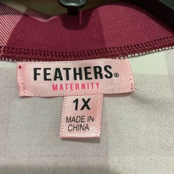Feathers Maternity plaid short sleeves shirt dress  1X - Picture 4 of 10